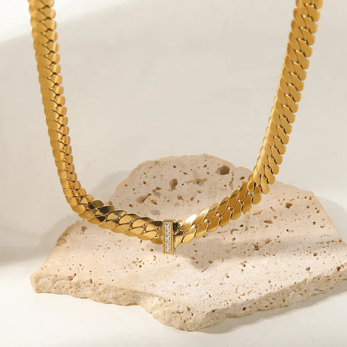 Felly halsband
